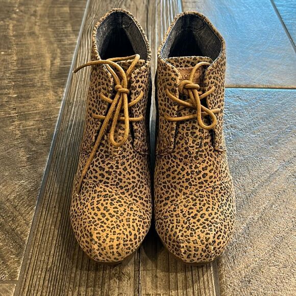 Toms ankle booties - Picture 2 of 4